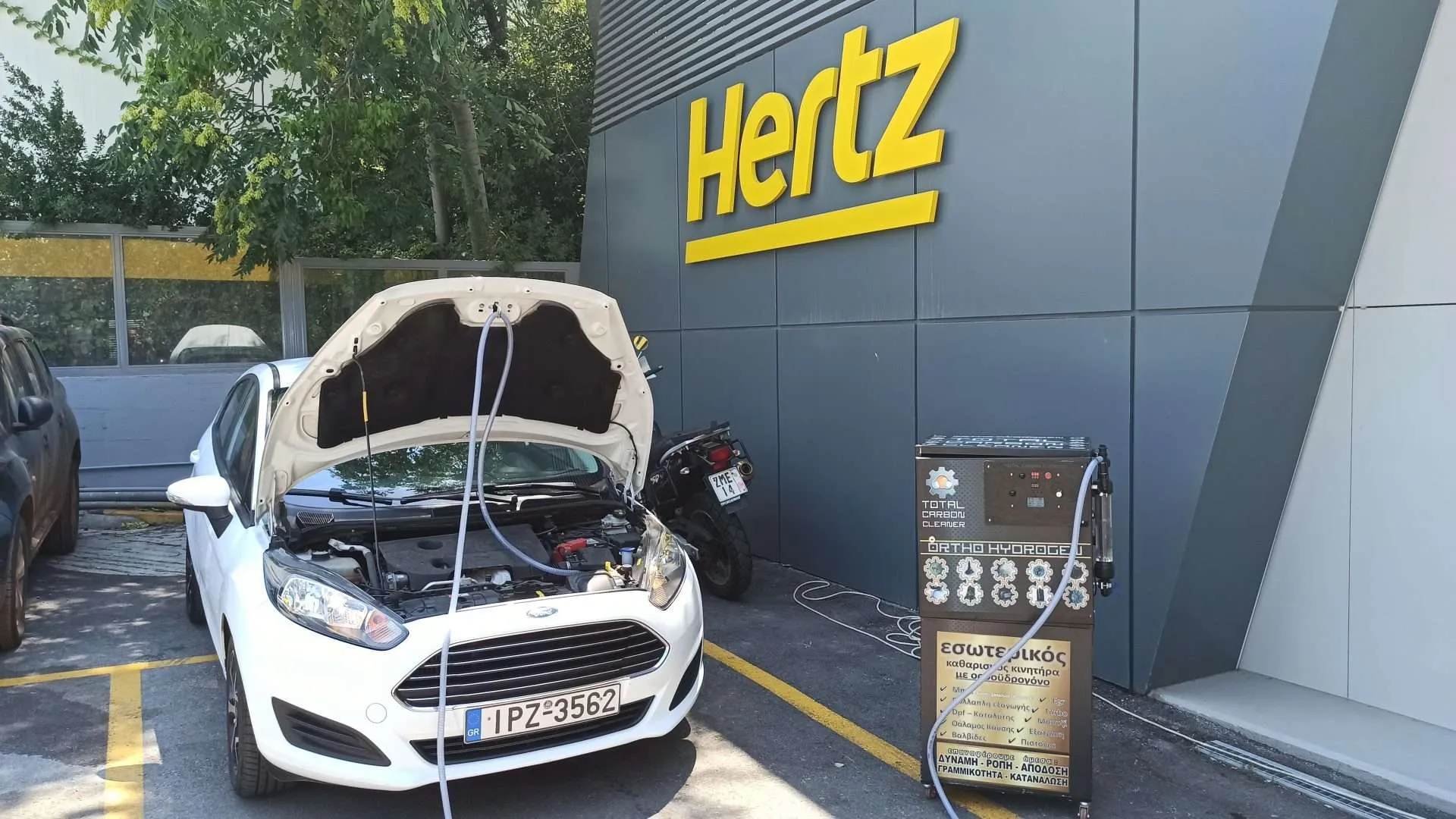 HERTZ<BR>FLEET